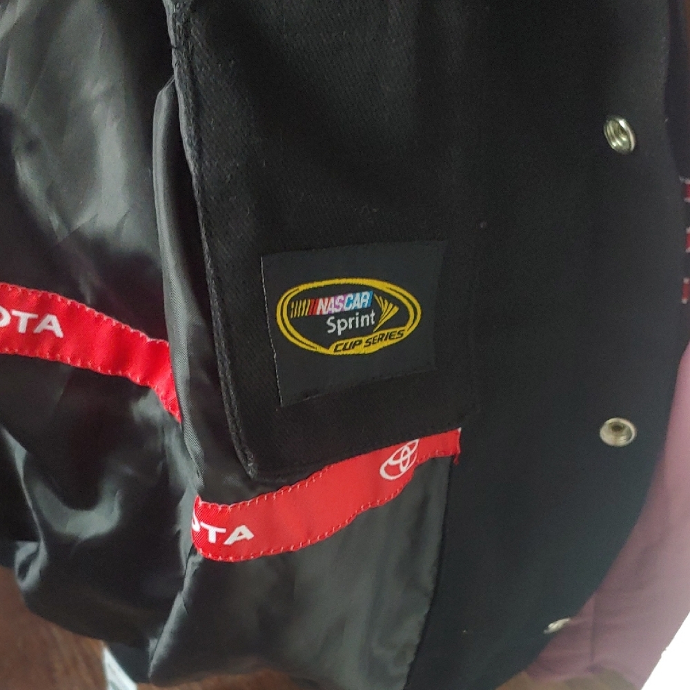 Toyota Racing Jacket - Picture 5 of 6